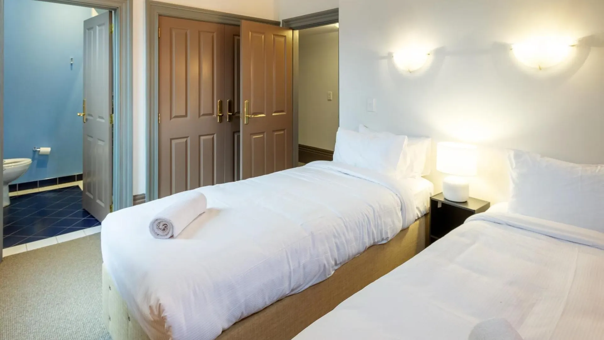 Apartment 2 Bedroom 2 Bath Modern Heritage Near Art Gallery Christchurch New Zealand
