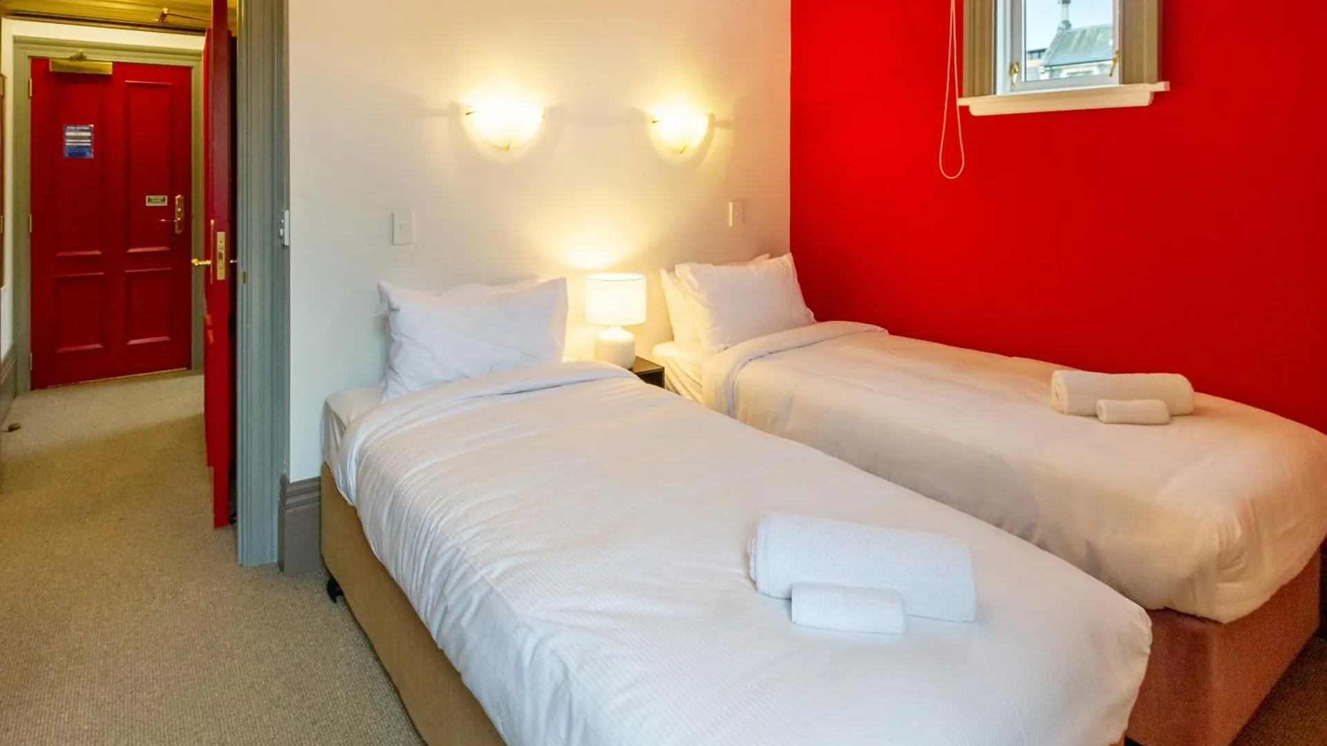 2 Bedroom 2 Bath Modern Heritage Near Art Gallery Christchurch New Zealand